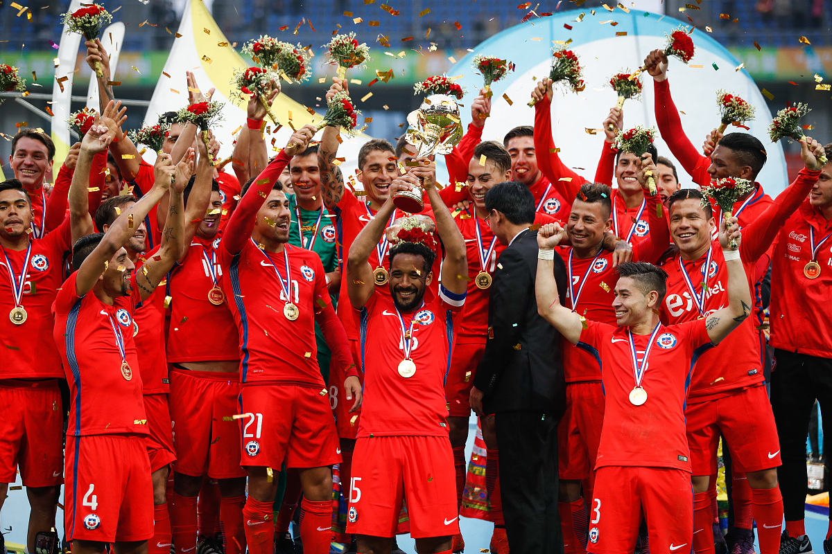 阿森纳训练开放日，国际比赛日调整名单引欢呼，欧冠在即，更衣室氛围转暖的简单介绍