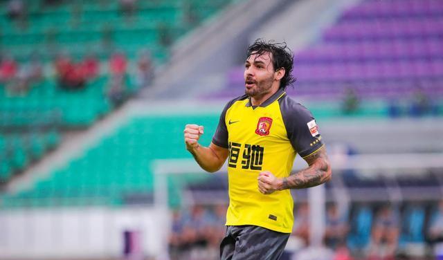 赛后欧冠传出新动向，广州队主帅复盘，管理层表态——信心回归，阵容厚度经受考验的简单介绍