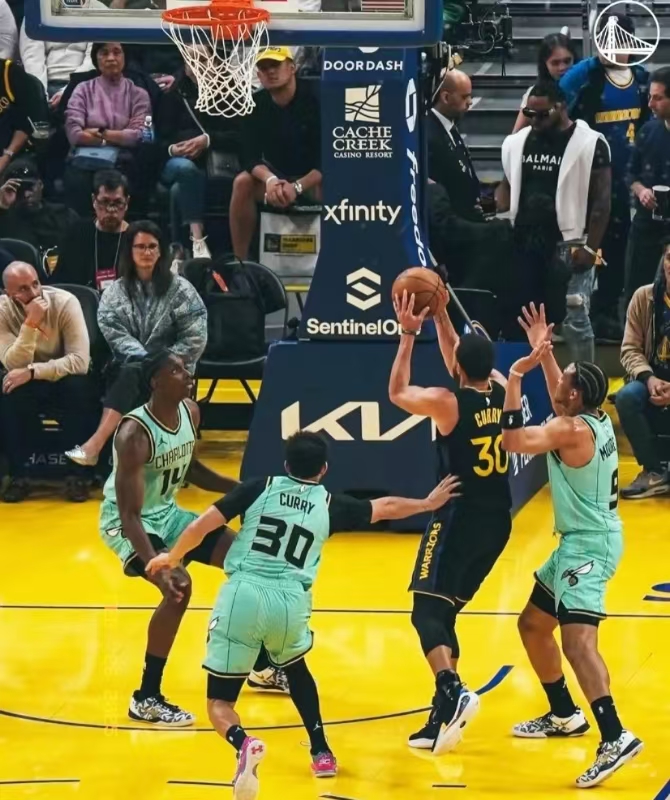 包含NBA常规赛国际比赛日走向成谜；金州勇士完成体检；引发热议；训练强度明显提升的词条